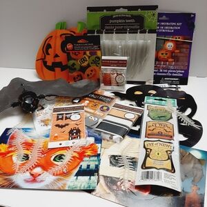 🍒 Large Lot Halloween Craft & Home Decor Wilton Martha Stewart Garland Stickers